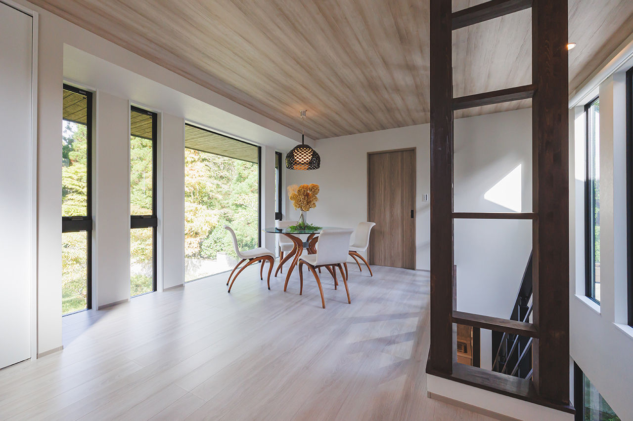 マッケンジーハウス(厚木・平塚・秦野) 【2290万円／コの字型／大開口／中庭】光と風と美しい景観を楽しむ。北側に開いた明るく開放的な邸宅の建築実例画像5
