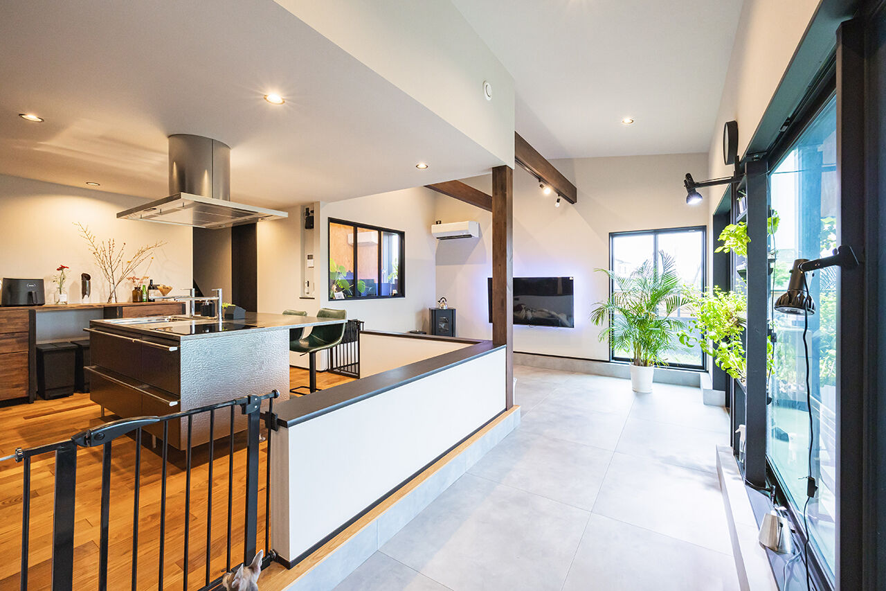 マッケンジーハウス(厚木・平塚・秦野) 【小田原市／平屋／ペット／土間】ワンちゃんとの暮らしも楽しむ、日常と非日常の間（あいわ）の家の建築実例画像3