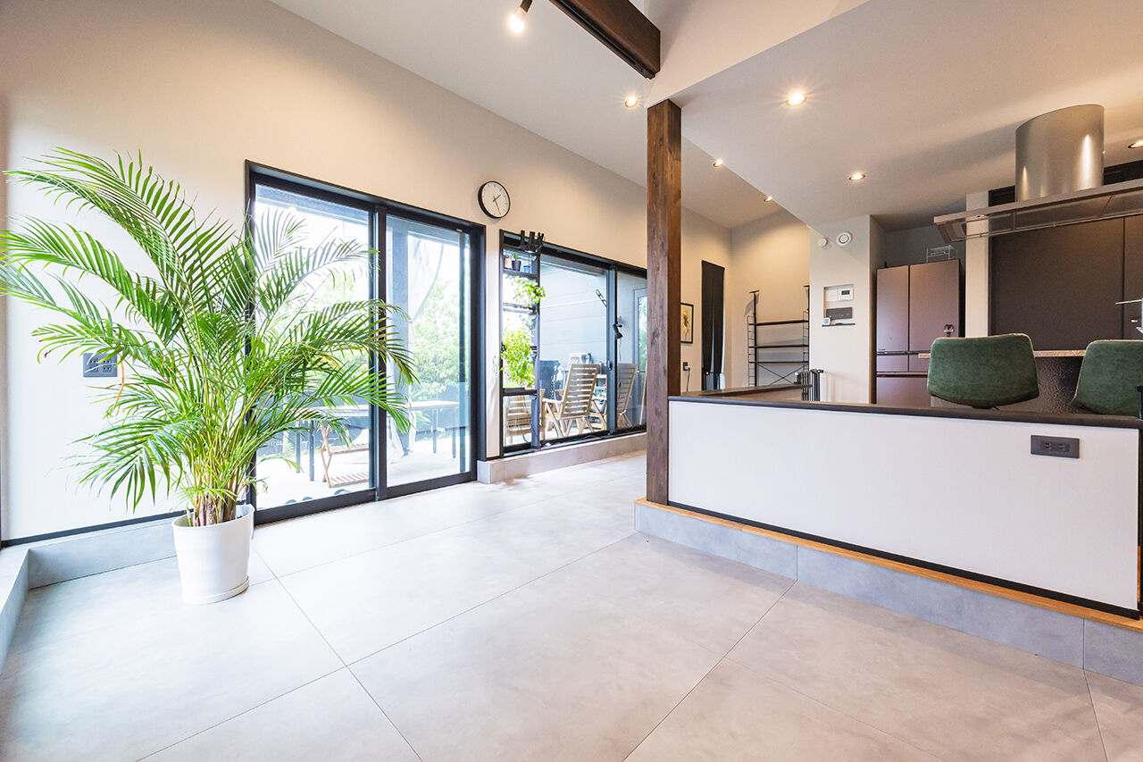 マッケンジーハウス(厚木・平塚・秦野) 【小田原市／平屋／ペット／土間】ワンちゃんとの暮らしも楽しむ、日常と非日常の間（あいわ）の家の建築実例画像4