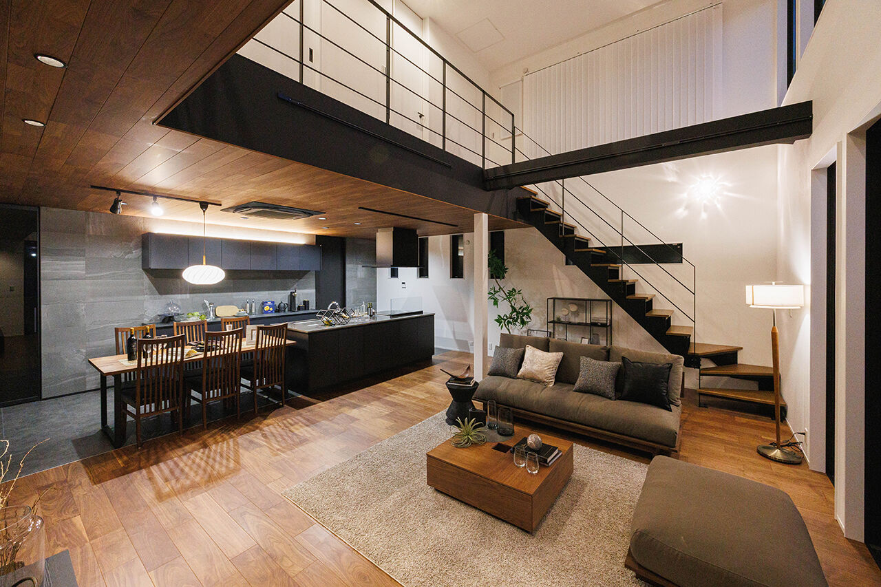 マッケンジーハウス(厚木・平塚・秦野) 【平塚市／吹抜／開放感】光と風を取り込む設計で1年中快適に。上質さを追求したデザイン性あふれる住まいの建築実例画像5