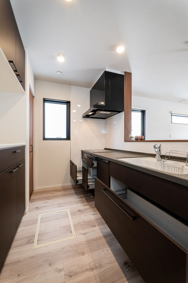 JUSTPIAHOUSE コストはとことんカットして、楽しみはとことんプラスしたい！私たち家族の「ヴィンテージスタイル」の家の建築実例画像7