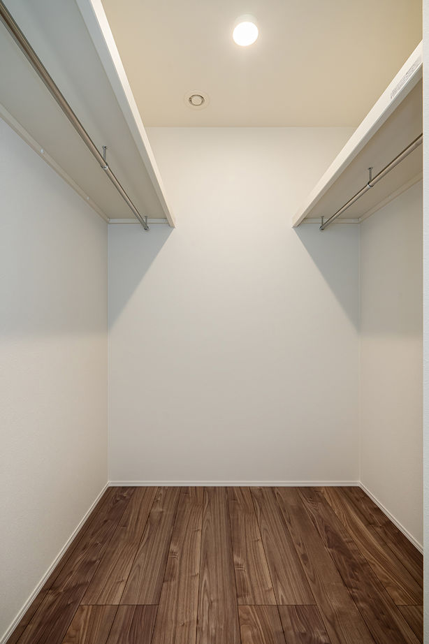 JUSTPIAHOUSE 【1500万～1999万円｜ロックスタイル｜こだわりデザイン】大人のかっこよさが光るシャープなモノトーン空間の建築実例画像8