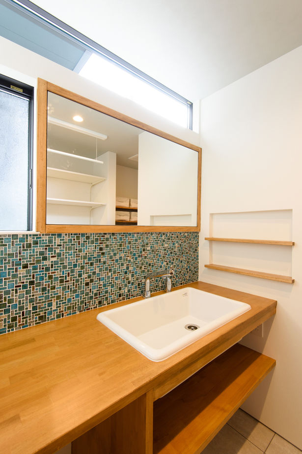 クライツ 【滋賀県大津市／2900万円】ガルバリウム鋼板×サイディングのスタイリッシュデザイン。職住一体の住まいの建築実例画像8