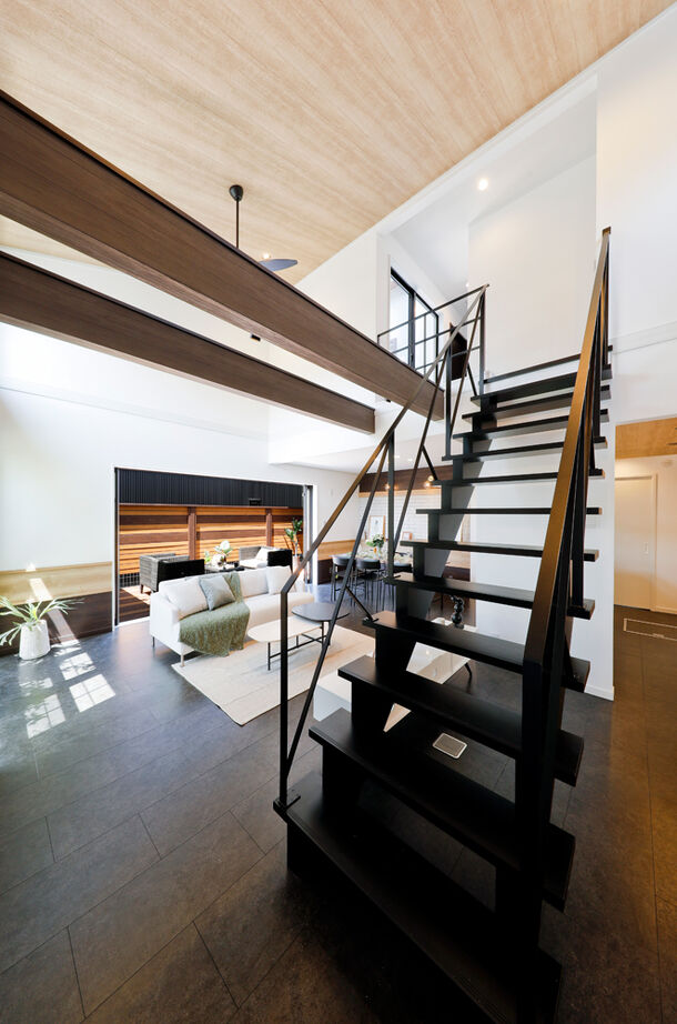 野村工務店 平屋風の風格ある外観と、ワンフロア完結の間取り。プライベート感のある大空間LDKの建築実例画像5