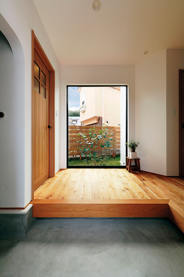 野村工務店 大好きなインテリアに囲まれた約28畳のLDKで、子どもや愛犬と過ごす豊かな家時間の建築実例画像17