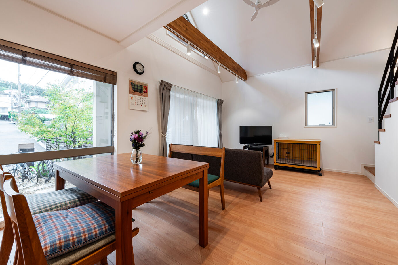 野村工務店 平屋感覚の住み心地で今も将来も安心！キャンプ好きのご家族が愛犬と暮らす、ドッグランのある家の建築実例画像5