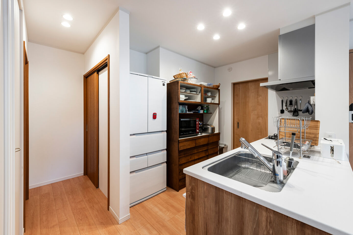 野村工務店 平屋感覚の住み心地で今も将来も安心！キャンプ好きのご家族が愛犬と暮らす、ドッグランのある家の建築実例画像8