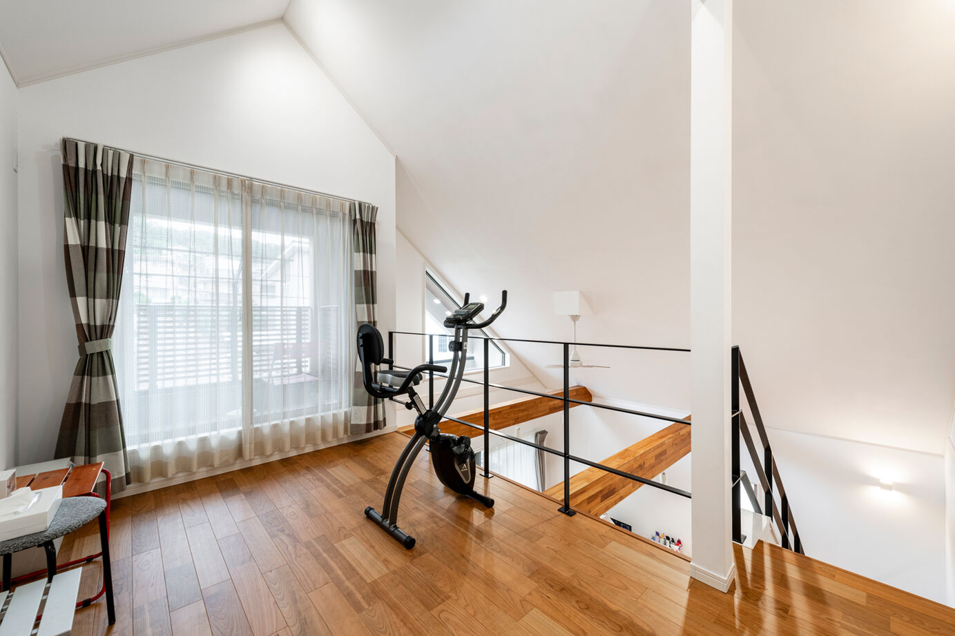 野村工務店 平屋感覚の住み心地で今も将来も安心！キャンプ好きのご家族が愛犬と暮らす、ドッグランのある家の建築実例画像13