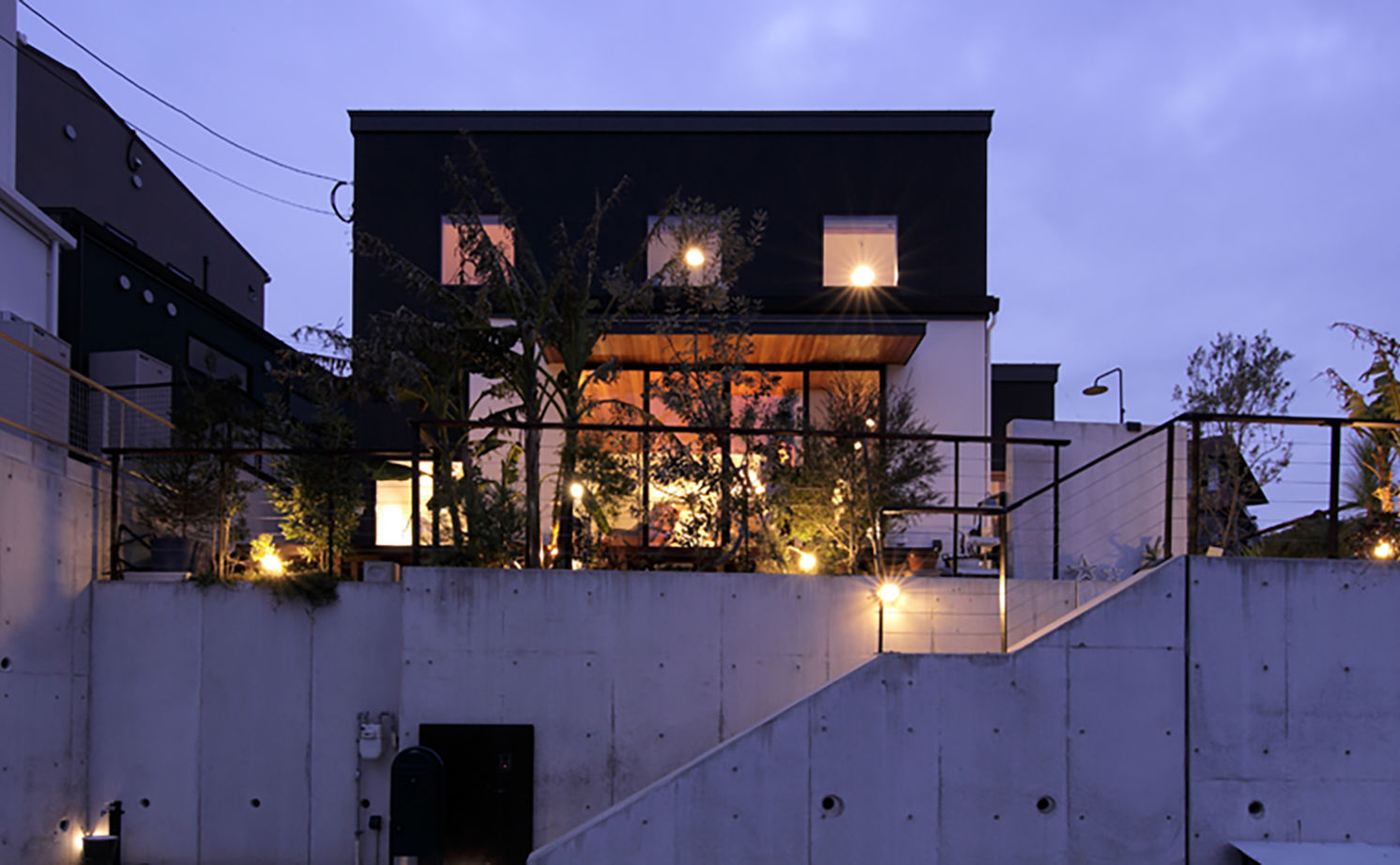 ディー・アンド・エイチ 【福岡市/北欧/ウッドデッキ】外とつながる開放設計＆回遊動線、暮らしやすいアイデアと楽しい仕掛けが満載の建築実例画像3