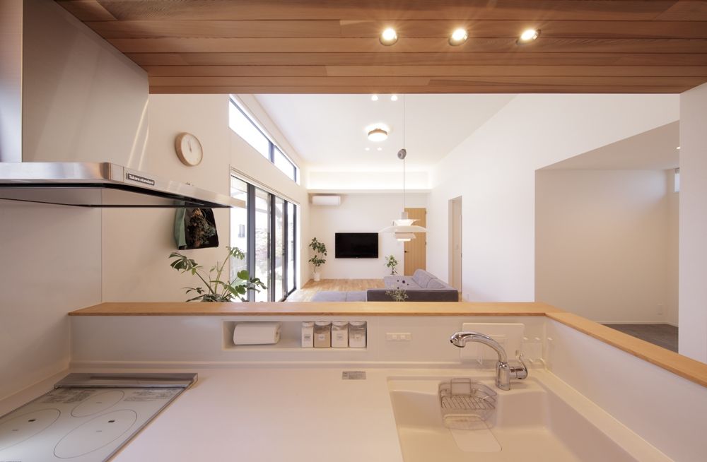 ディー・アンド・エイチ 【福岡/平屋/高気密高断熱/収納充実/ウッドデッキ】豊富な収納や小上がりスペースなど工夫満載の平屋の家の建築実例画像3