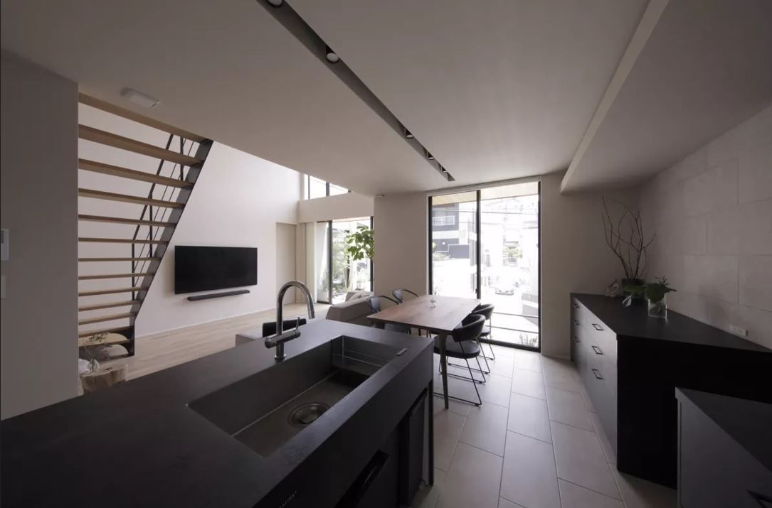 ディー・アンド・エイチ 【2階建て/吹抜け/タイルテラス】家族や友人が集う場所の建築実例画像3