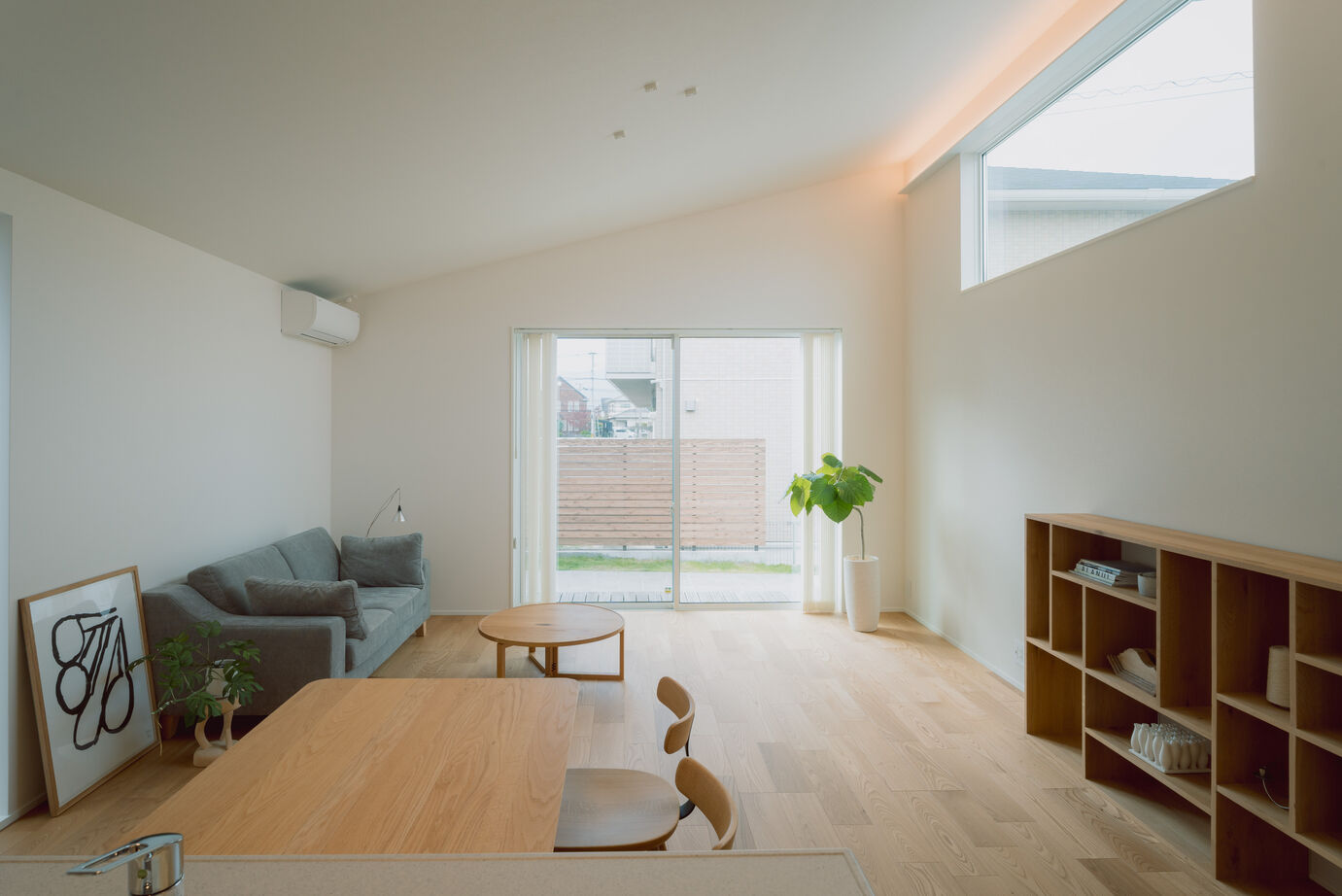 ディー・アンド・エイチ 家族がゆったり暮らせる、コンパクトな平屋の建築実例画像2