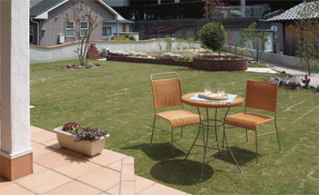 KASHII DESIGN HOME / 香椎建設 【2000～2499万円/ビルトインガレージ/テラス】趣味のグランドピアノを楽しむ。天然石と漆喰壁が特徴の平屋の建築実例画像5