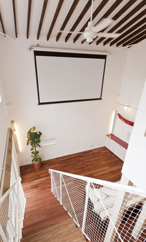 KASHII DESIGN HOME / 香椎建設 【3500～3999万円/ビルトインガレージ】ガラス張りシアタールーム！愛車2台格納ガレージと自慢の趣味部屋の建築実例画像2