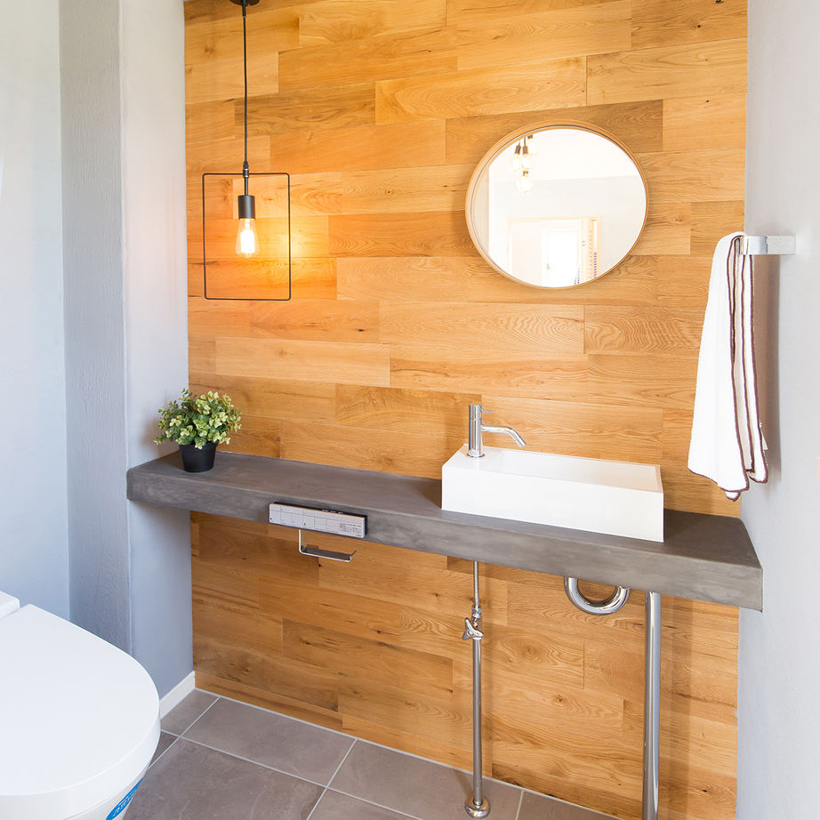 KASHII DESIGN HOME / 香椎建設 【間取り図有/2280万円/4LDK/34坪】ウッドデッキにハンモック。漆喰・オーク・レンガ素材豊かに広がるLDKの建築実例画像4