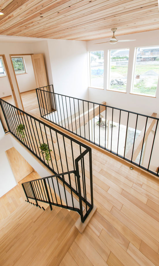 KASHII DESIGN HOME / 香椎建設 【2100～2199万円/南欧風/33坪】リビング学習で子どもの学力向上を意識。多角形のスタディコーナーを実現の建築実例画像8