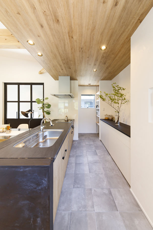 KASHII DESIGN HOME / 香椎建設 【2000～2499万円/二階リビング/バルコニー】目の前の大自然を独り占め。アウトドアを楽しむ眺望のいい家の建築実例画像6