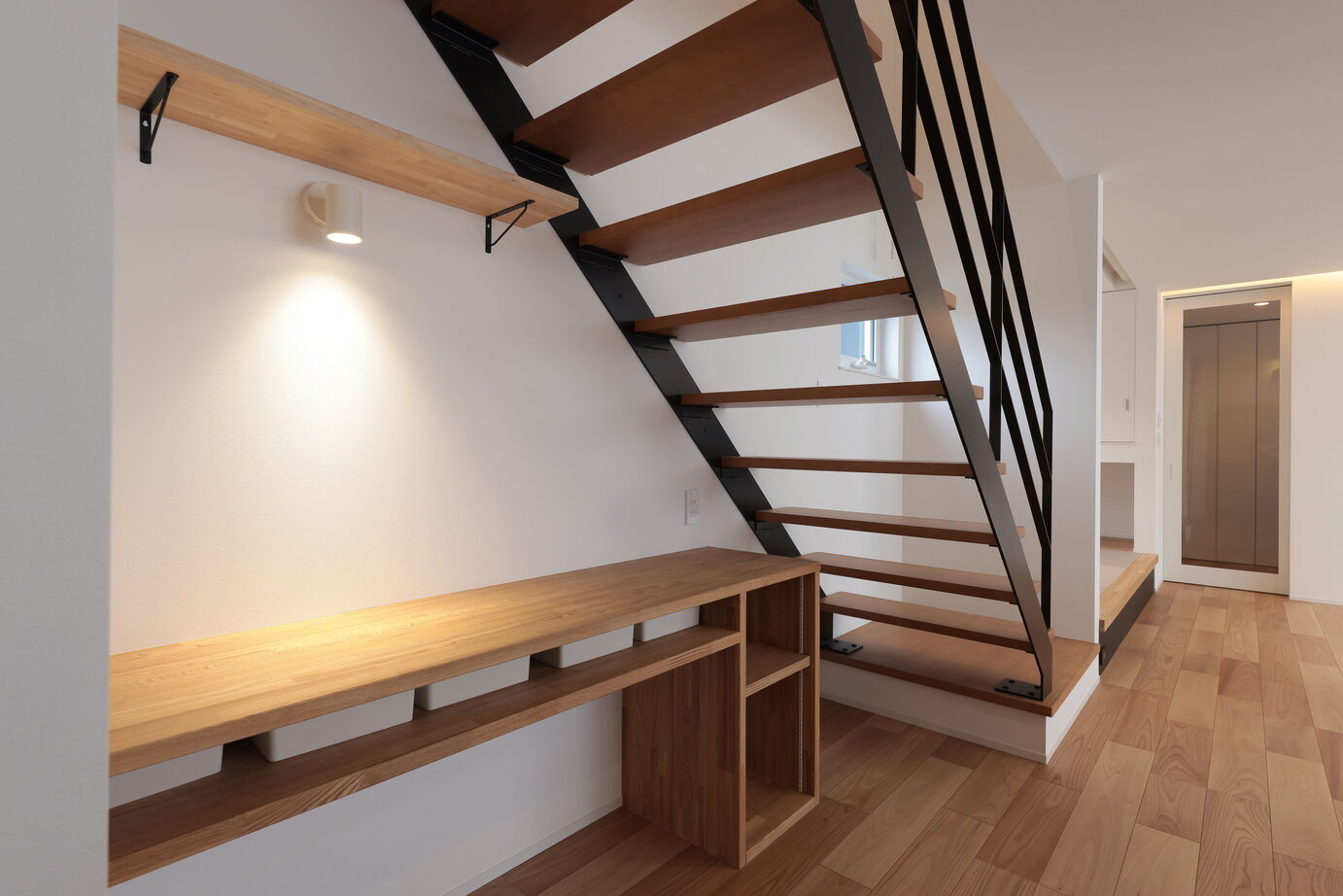 マスケン 【中庭あり/コの字型/40,2坪/2,500～2,999万円】中庭のある憩いの邸宅の建築実例画像7