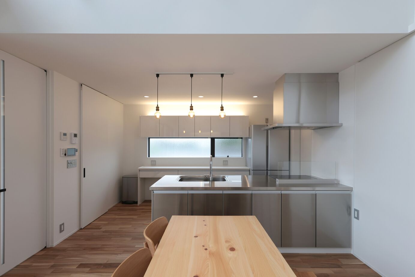 マスケン 【中庭あり/46.5坪/3,500～3,999万円】四季の移ろいを感じる中庭のある暮らしの建築実例画像2