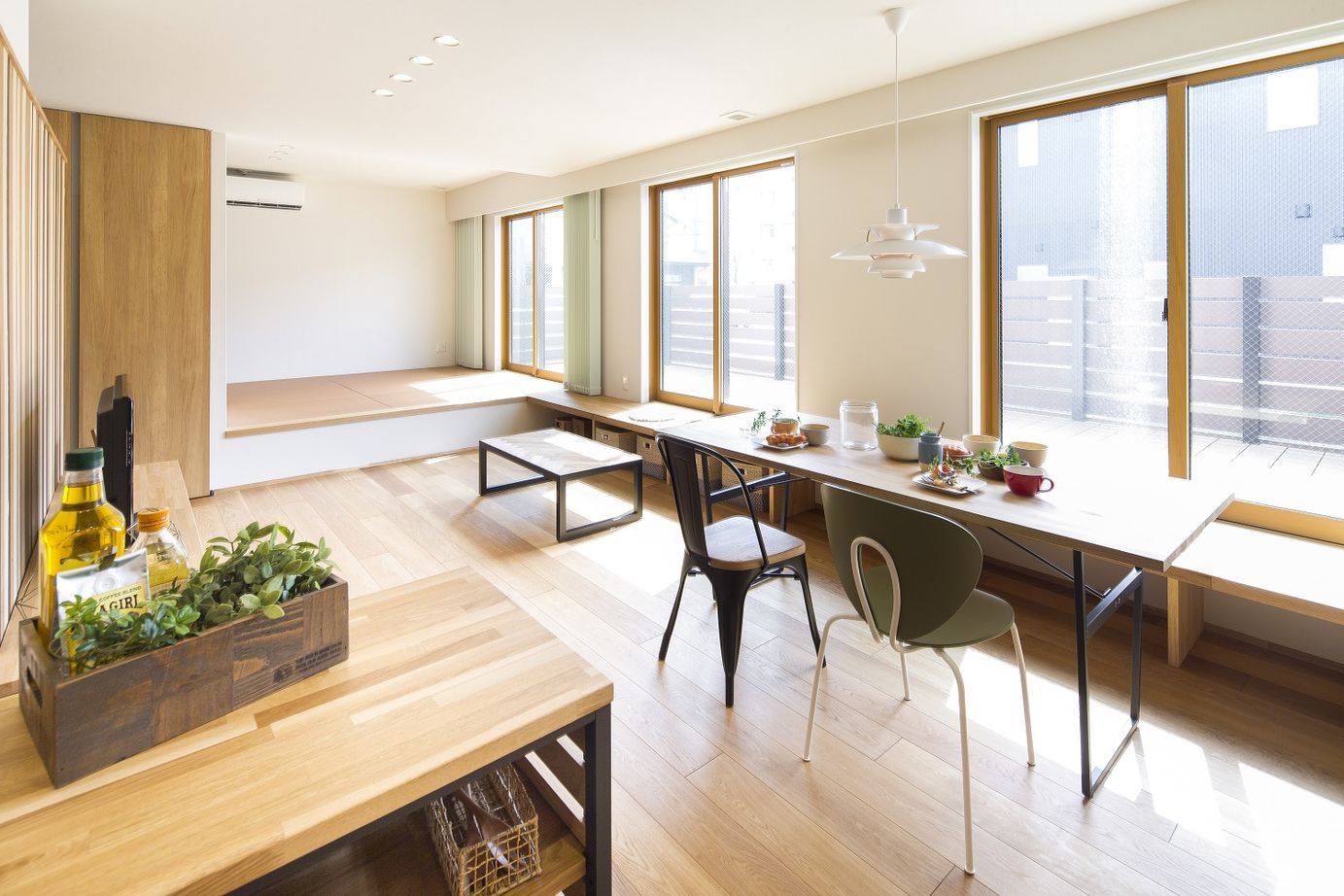 【SUUMO】 【2000~2500万円】LDKで過ごす時間をもっと楽しく!「陽だまりベンチ」のある住まい - オダケホーム の建築実例詳細 ...
