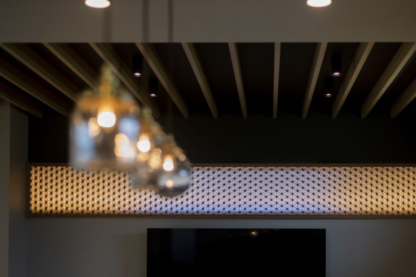 オダケホーム 和洋折衷と伝統工芸でレトロな趣を演出の建築実例画像5