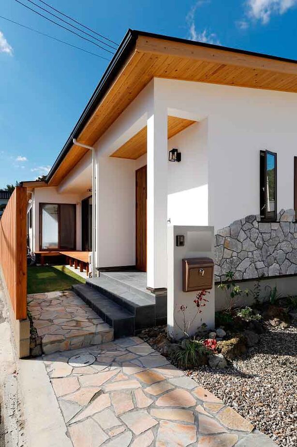 コーヨーテック＜無添加住宅＞ 【無添加住宅/兵庫県×2000万円台×間取り図】木と暮らす、自然と暮らす、平屋のお家の建築実例画像2