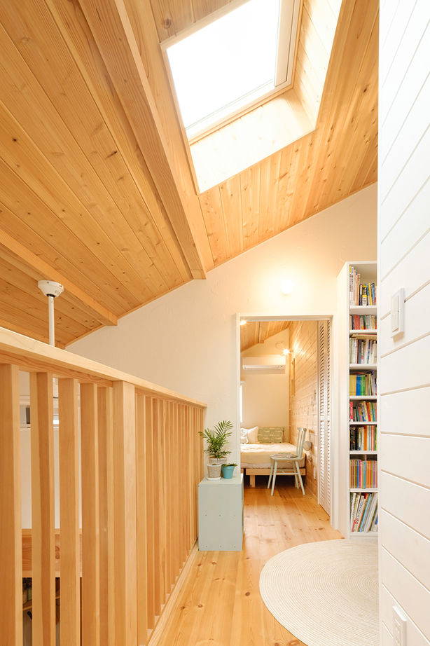リブート 【町田市│4DK＋ロフト│自然素材】１階と２階で異なる世界感を描き、理想をカタチにした音楽室のある家の建築実例画像8
