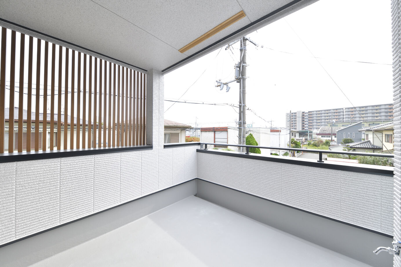 匠建枚方 【枚方市/ZEH住宅/車2台駐車】片付け上手になれる、スムーズな家事動線と遊びゴコロを設計の建築実例画像9