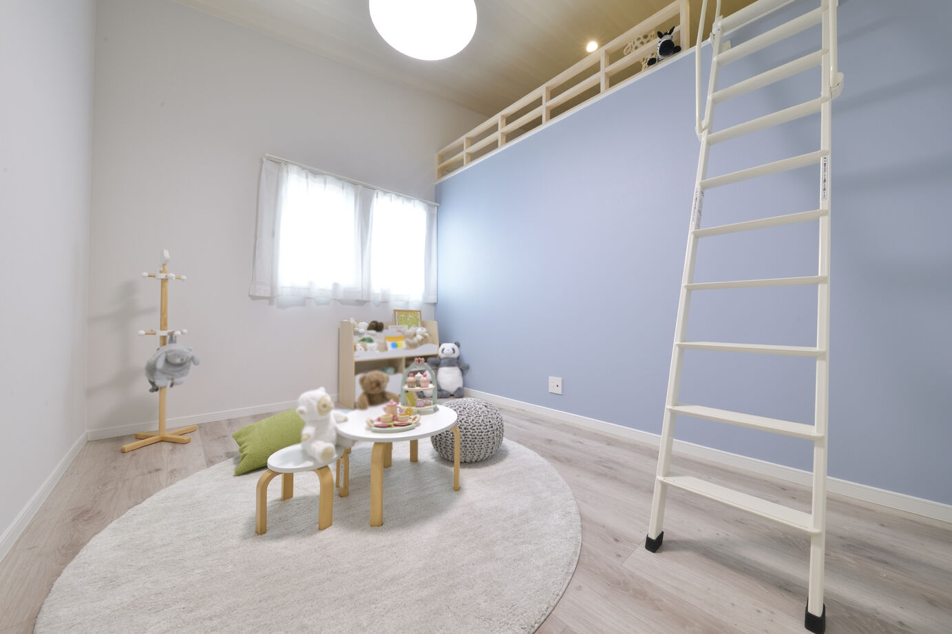 匠建枚方 【枚方市/ZEH住宅/車2台駐車】片付け上手になれる、スムーズな家事動線と遊びゴコロを設計の建築実例画像10