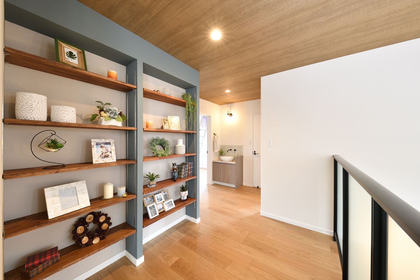 匠建枚方 【枚方市/吹抜け】アイランドキッチンでお料理も弾む、大空間LDKのある家の建築実例画像7