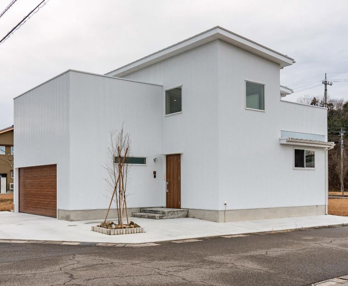 デキノヤホーム 【小矢部市/2LDK/43坪】開放感あふれる2階リビング＆屋上テラスの建築実例画像7