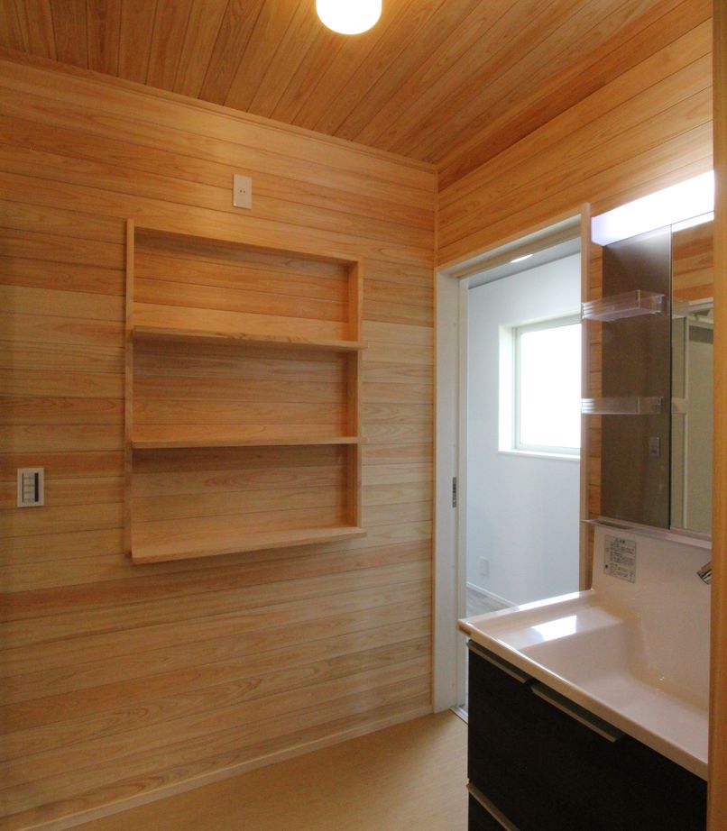 デキノヤホーム 【2000万円台/高岡市/4LDK/35.4坪/間取り図有】の建築実例画像10