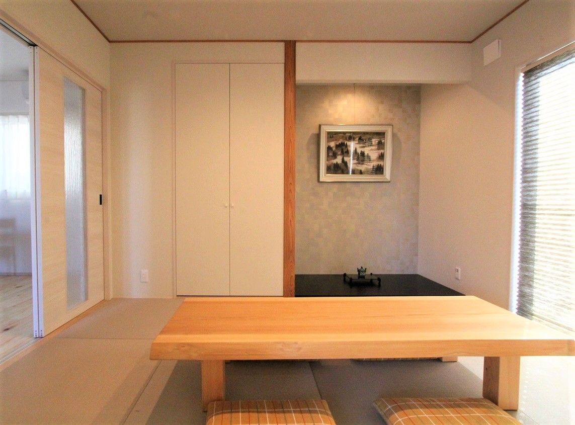 デキノヤホーム 【高岡市/4LDK/36.4坪/間取り図有】 国産檜の良さをたっぷり堪能の建築実例画像4