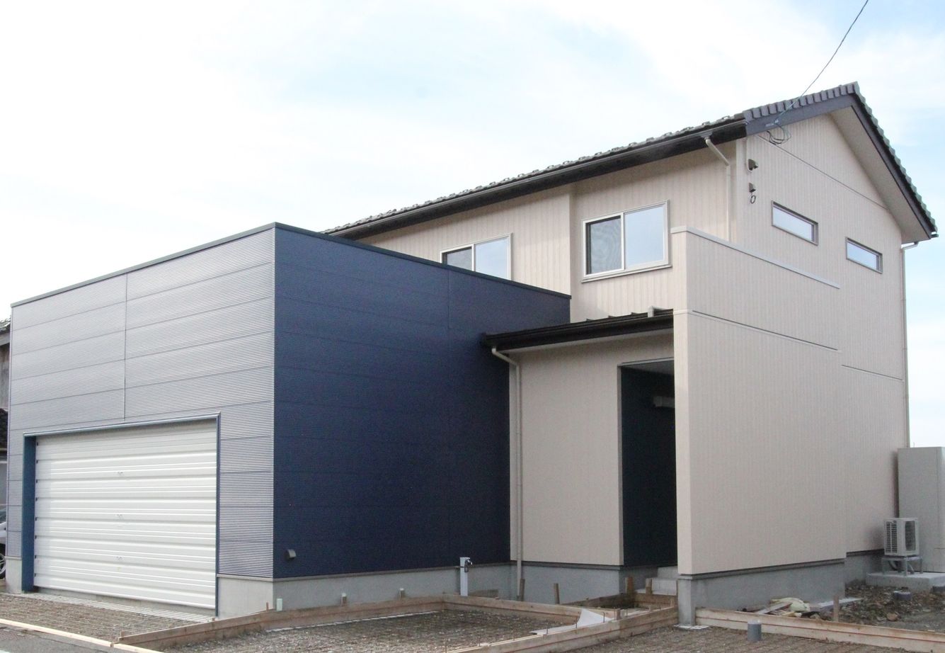 デキノヤホーム 【2,000万円台後半/下新川郡/47.4坪/4LDK＋インナーガレージ】　間取り図有の建築実例画像9