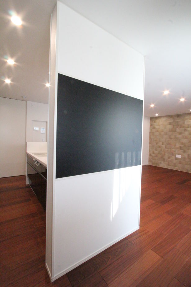 デキノヤホーム 【高岡市/3LDK/32.7坪/平屋】　温泉旅館のような和室+寝室の建築実例画像5