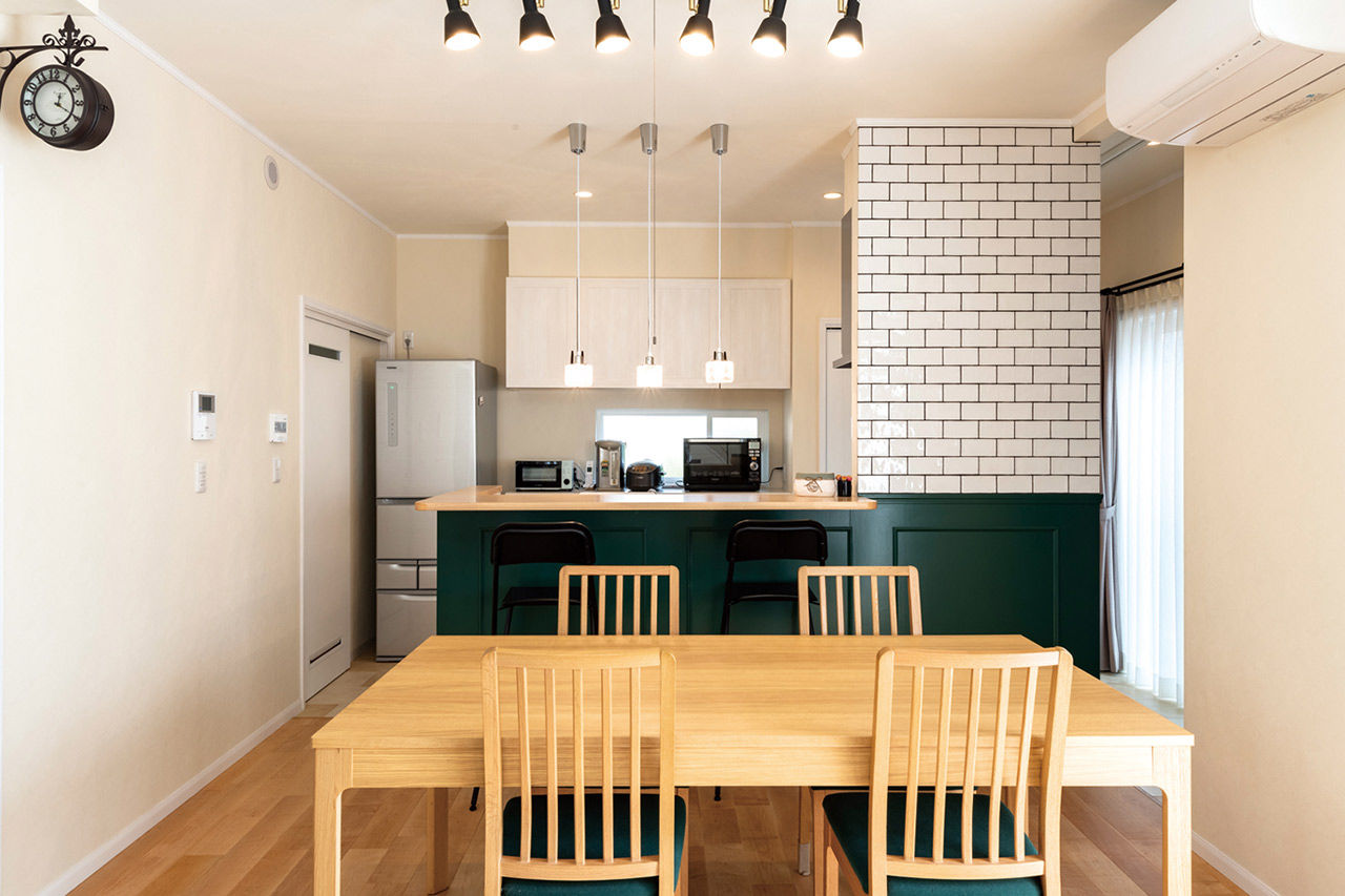 セルコホーム福岡西・宗像（福岡住宅） 小屋裏やシューズインクローゼットなど、適材適所の収納でスッキリとした住空間を実現の建築実例画像