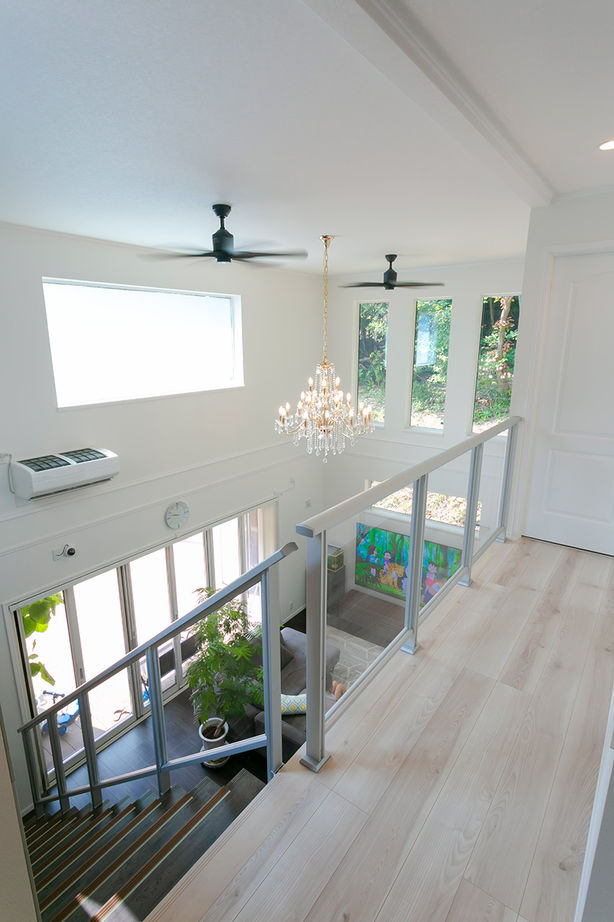 セルコホーム福岡西・宗像（福岡住宅） 【圧巻の吹抜け】愛車を守るガレージやBBQ、外遊びができるデッキを備えた邸宅の建築実例画像7