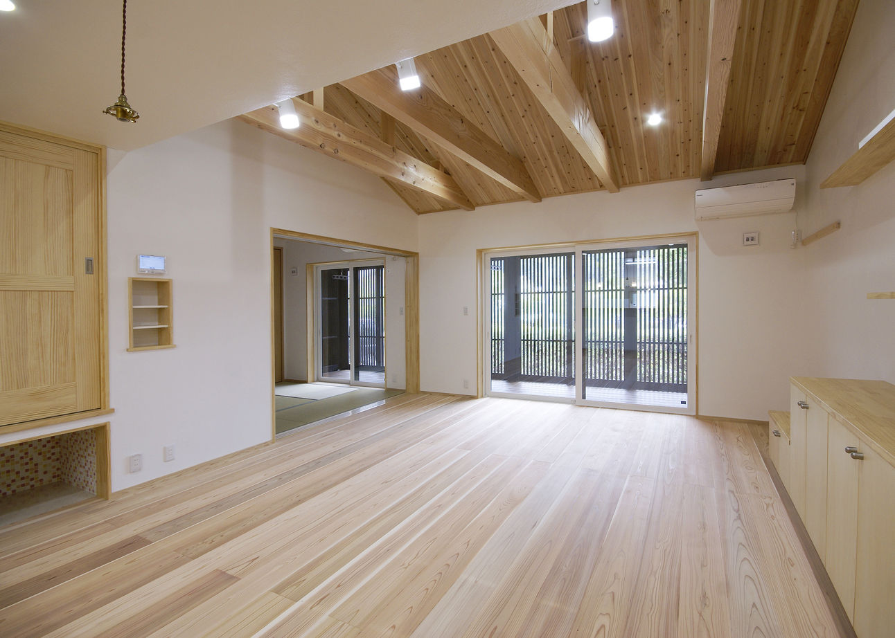 運船建設 【平屋×外張断熱】ネコと暮らす和モダンの平屋の建築実例画像3