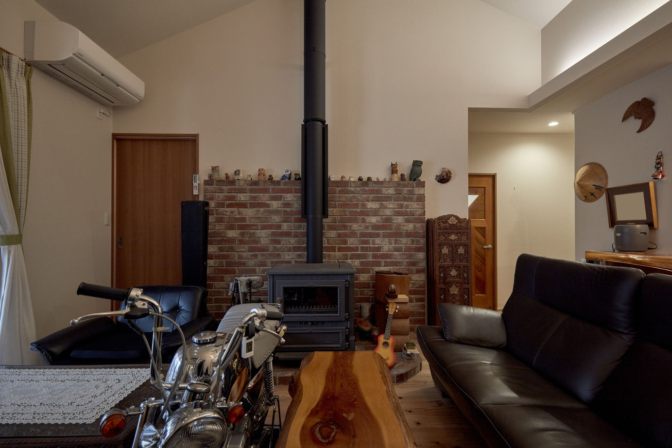 運船建設 思い出の家具が彩る、夫婦のちょうど良い暮らしの建築実例画像4