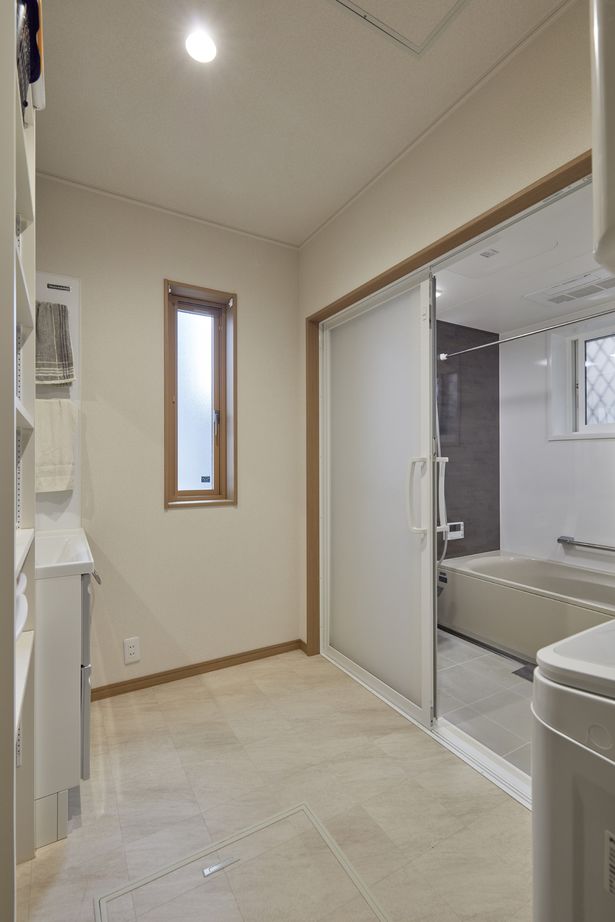 運船建設 思い出の家具が彩る、夫婦のちょうど良い暮らしの建築実例画像7