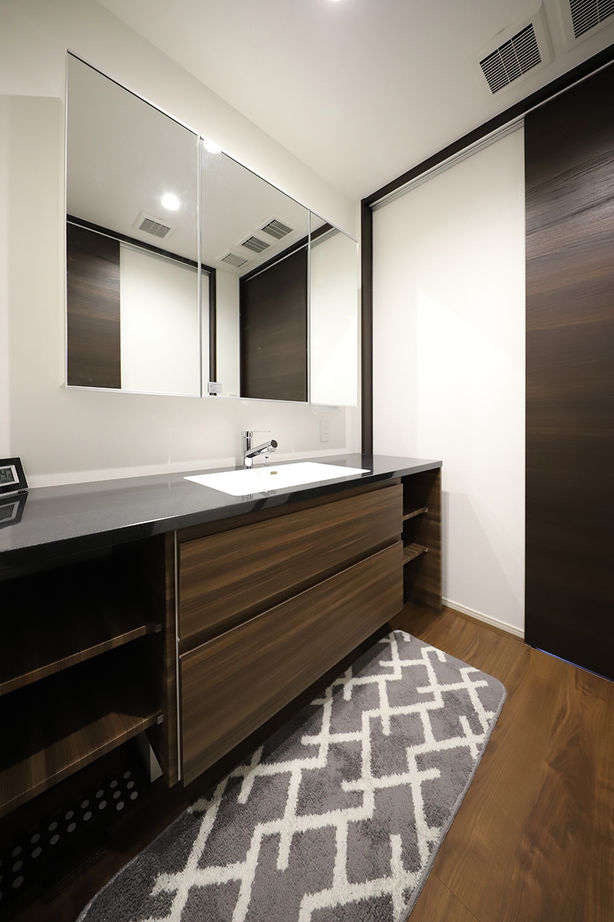 松栄ホーム 【3000万円台×デザイン住宅】個性的な外観に、道行く人が思わず目をとめる。ホテルライクな暮らしを実現の建築実例画像7