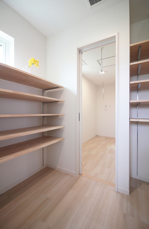 松栄ホーム 【和モダン×二世帯住宅】家だけでなく、家族の距離感やライフスタイルも含めてデザインするの建築実例画像8