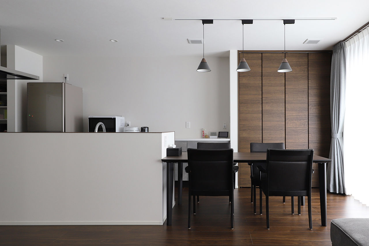 松栄ホーム 【2000万円台×ZEH】夢だった吹き抜けのある家を全館空調で叶える。住みやすくておしゃれな暮らしをデザインの建築実例画像3