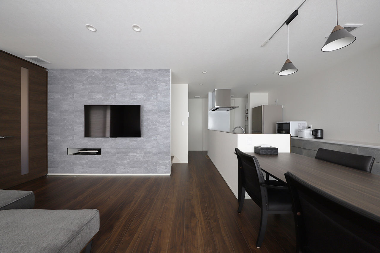 松栄ホーム 【2000万円台×ZEH】夢だった吹き抜けのある家を全館空調で叶える。住みやすくておしゃれな暮らしをデザインの建築実例画像5