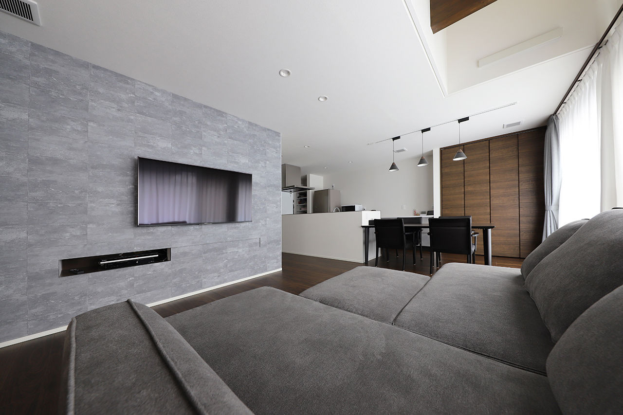 松栄ホーム 【2000万円台×ZEH】夢だった吹き抜けのある家を全館空調で叶える。住みやすくておしゃれな暮らしをデザインの建築実例画像6