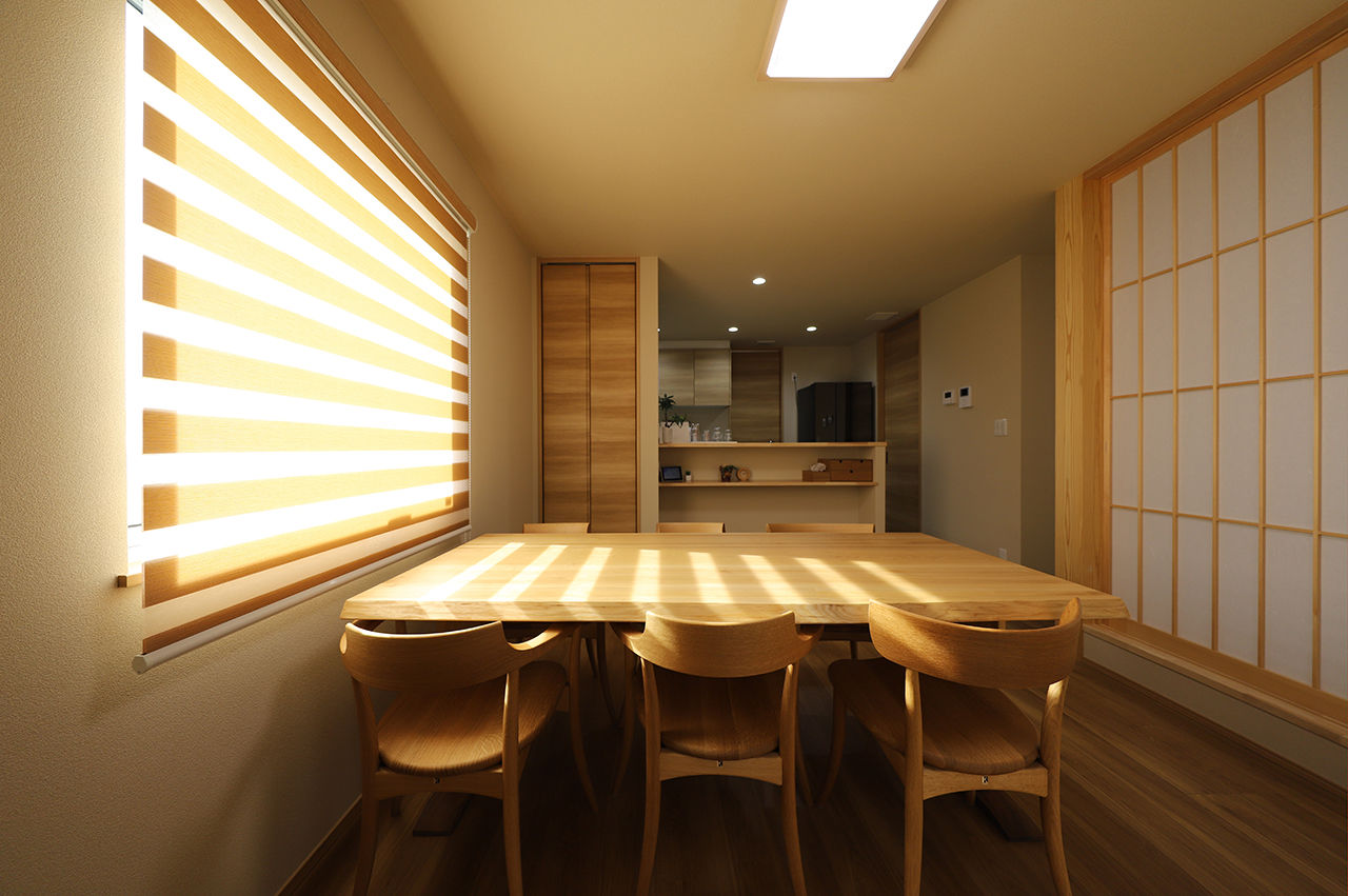 松栄ホーム 【3000万円台×純和風】二世帯住宅を前提にした家づくり。住まいに庭を取り込み、視界が開くデザインを提案の建築実例画像2