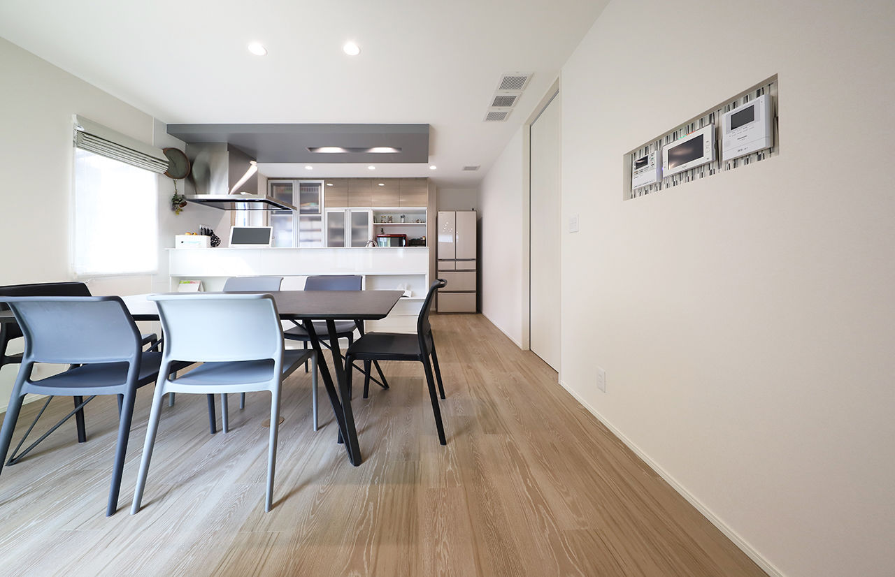 松栄ホーム 【4000万円台×二世帯住宅】安心して永く住み続く、ZEH＋R仕様で叶える高性能の二世帯住宅の建築実例画像4