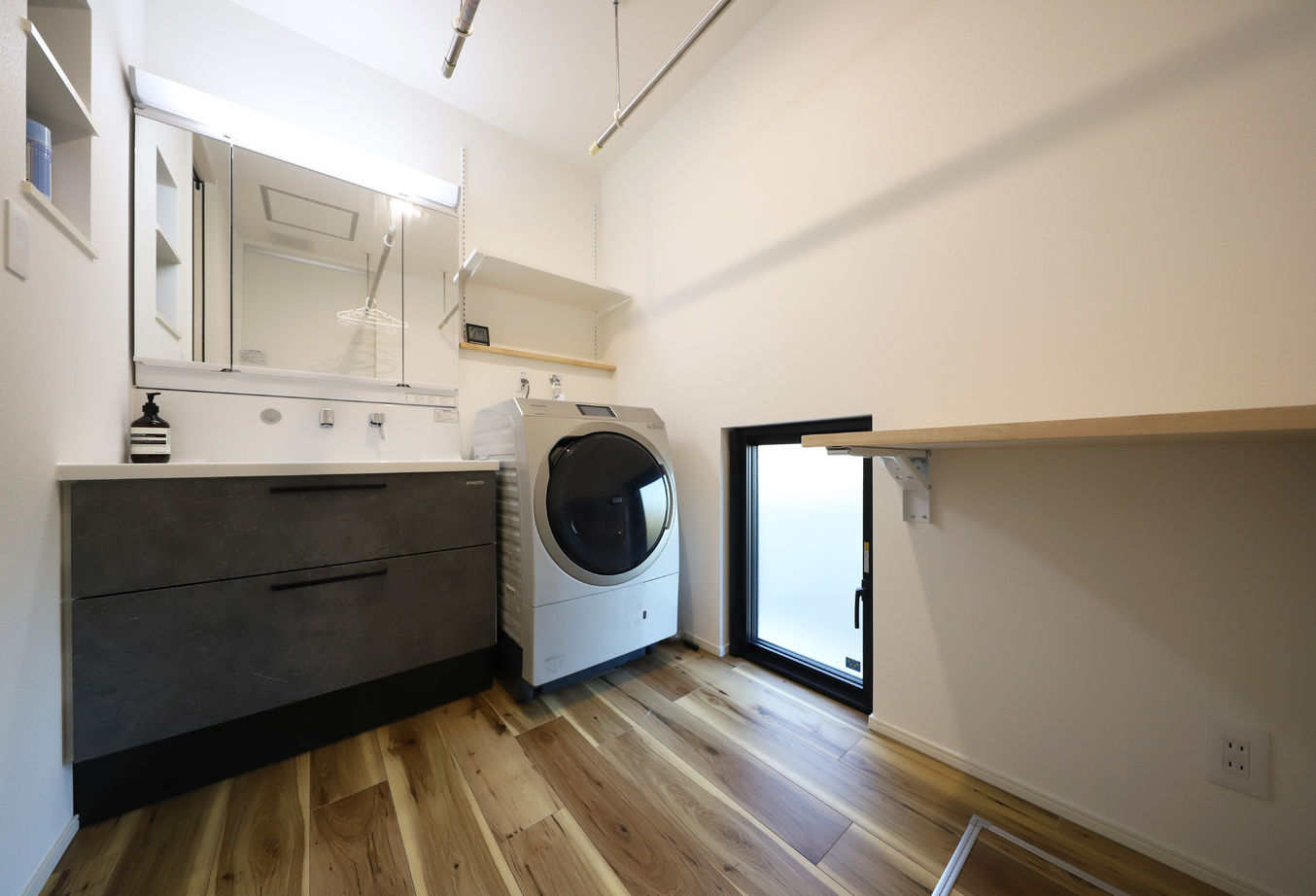 松栄ホーム 【2000万円台×インダストリアルデザイン】「斜」がいきる、こだわりテイストの家。の建築実例画像5