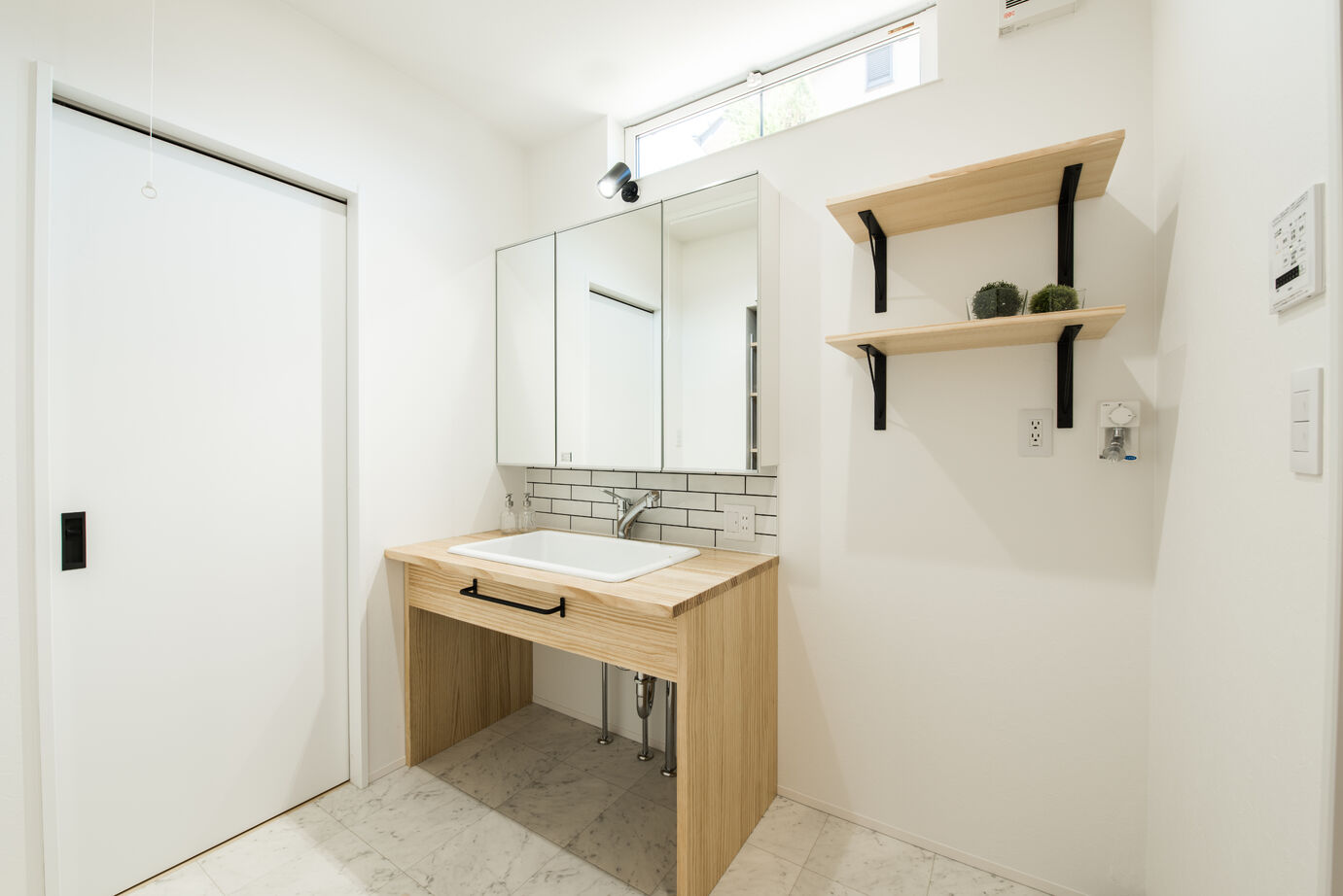 セブンハウス 家事も移動もストレスフリー。回遊動線で叶える快適な暮らしのある家。の建築実例画像5