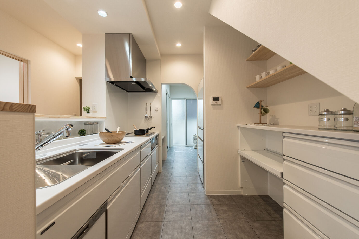 セブンハウス 土間から広がる光と風。子育て世代の自然派リビングのある家。の建築実例画像8